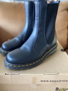【半額以下】ドクターマーチン Dr.Martens ブーツのサムネイル