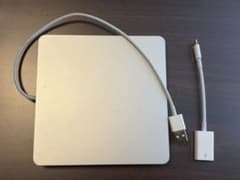 Apple 純正 USB DVDドライブ + USB-A→C変換アダプタ付のサムネイル