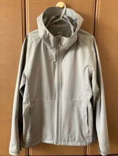 UNIQLOユニクロ　ブロックテック パーカー　Ｌ　グレーのサムネイル