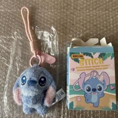 52TOYS Disney Stitch ぬいぐるみチャームのサムネイル
