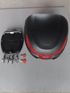 givi ジビリアボックス27㍑のサムネイル