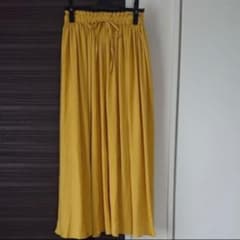 美品visロングスカートサテン光沢イエローのサムネイル
