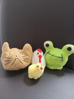 ひっくり返すと変わるぬいぐるみのサムネイル