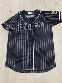 阪神タイガース ユニフォーム ブラック Lサイズ。 Tigers 縦縞