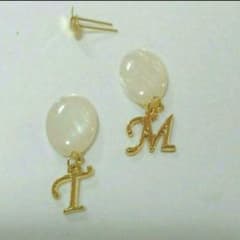 ハンドメイドピアス☆イヤリング＋100円で可のサムネイル