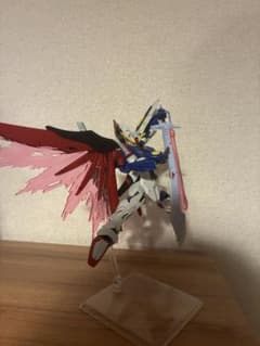 【塗装済み】HG ディスティニーガンダム ガンプラ 完成品のサムネイル