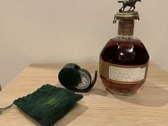 Blanton's Straight from the Barrel 【ワケ有】 Blanton's Straight from the Barrel 【ワケ有】 - メルカリ