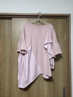 エシンタ etsintaフリル アシンメトリーTシャツのサムネイル
