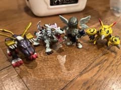 デジモンフィギュアセットのサムネイル