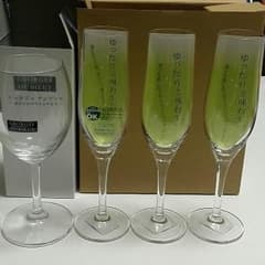 新品、未使用♥シャンパングラスのサムネイル