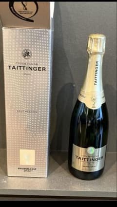 貴重品　Taittinger 2022年 FIFAワールドカップ記念ボトル 貴重品 Taittinger 2022年 FIFAワールドカップ記念ボトル - メルカリ