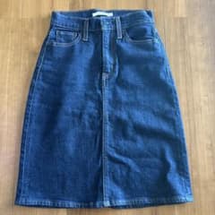 Levi's CLASSIC SKIRT デニム タイトスカート 24のサムネイル