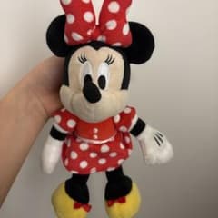 ミニーちゃんのぬいぐるみのサムネイル