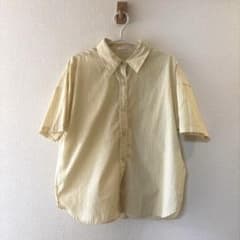 SORSA 半袖 ストライプシャツ イエロー Lサイズのサムネイル