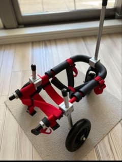 値下げしました。ほぼほぼ新品　小型犬用車椅子　定価81,400円のサムネイル