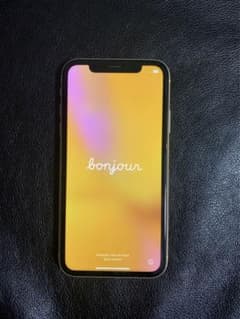 iPhone XR イエローのサムネイル