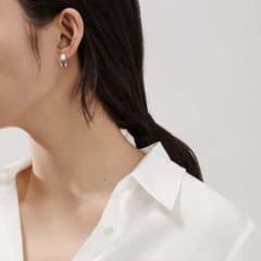 【Tiffany(ティファニー)】ハードウェアダブル パール ヒンジ ピアスのサムネイル