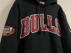 ミッチェル＆ネス Chicago Bulls パーカーのサムネイル