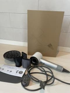 Dyson ヘヤードライヤー（中古）直販限定　収納スタンド（新品）のサムネイル