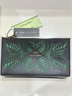 AVEDA & IRIS VAN HERPENポーチ　新品