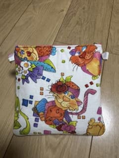 ロラライハリス ポーチ ハンドメイド 多目的ポーチ - メルカリ