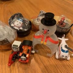 【新品】トーマスカプセルプラレール 4点セットのサムネイル