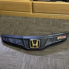 超希少 ホンダ フィットGE8 RS グリル ゴールドエンブレム - メルカリ