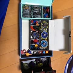 メタルファイトベイブレード まとめ売り 値下げ受け付けます！バラ売り可のサムネイル