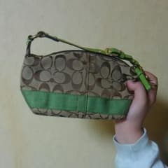 COACHのサムネイル