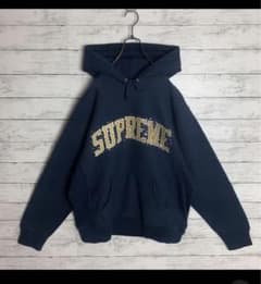 supreme パーカーのサムネイル