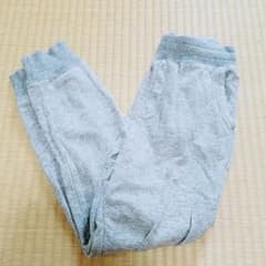 ユニクロ スウェットパンツのサムネイル