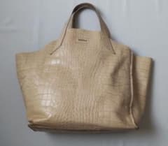 FURLA フルラ パイソン柄トートバッグのサムネイル