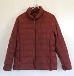 ⑧　UNIQLO ユニクロ ウルトラライトダウン　ジャケット　エンジ