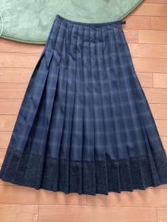 スナオクワハラ　プリーツスカートのサムネイル