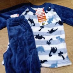 あったか保湿パジャマ　恐竜柄　110cmのサムネイル