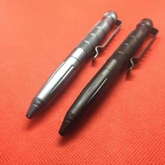 緊急時にも使える護身・脱出用フルメタルボールペンのサムネイル