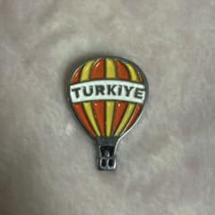 トルコパビリオン ピンバッジ 大阪関西万博 2025 - メルカリ