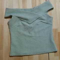 みーさまオフショルダーのサムネイル