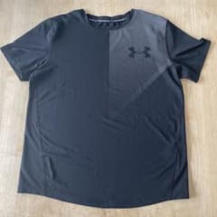 アンダーアーマーTシャツ150のサムネイル