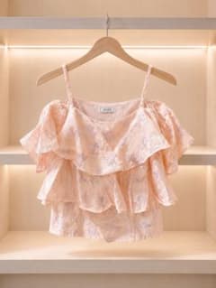 美品 titty&Co. 花柄 フリル オフショル2wayトップス フェミニンのサムネイル
