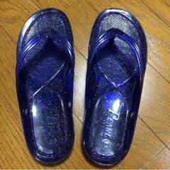 男子のギョサンのサムネイル