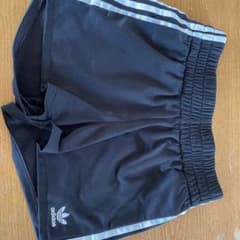 adidas original ショートパンツのサムネイル