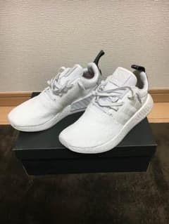 NIKE nmdのサムネイル