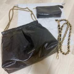 CHARLES & KEITH Duo ブレードチェーンハンドルホーボーバッグ - メルカリ