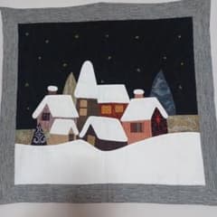 ハンドメイド パッチワーク タペストリー 雪景色のサムネイル