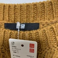 ニットワンピースのサムネイル