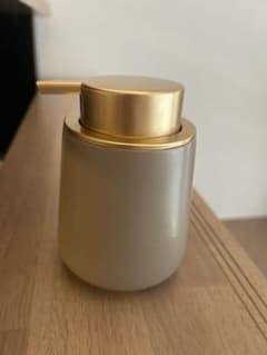 ソープディスペンサー（陶器）のサムネイル