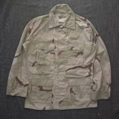 米軍 デザートカモ 迷彩 ミリタリージャケット M-L相当のサムネイル