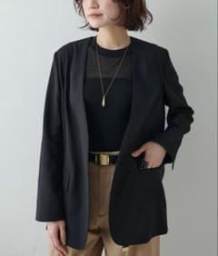 Whim Gazette ウィム ガゼット 今期シアーノーカラージャケット - メルカリ