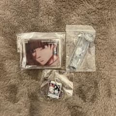 HUNTER×HUNTER 冨樫義博展 クロロ チャームコレクション - メルカリ